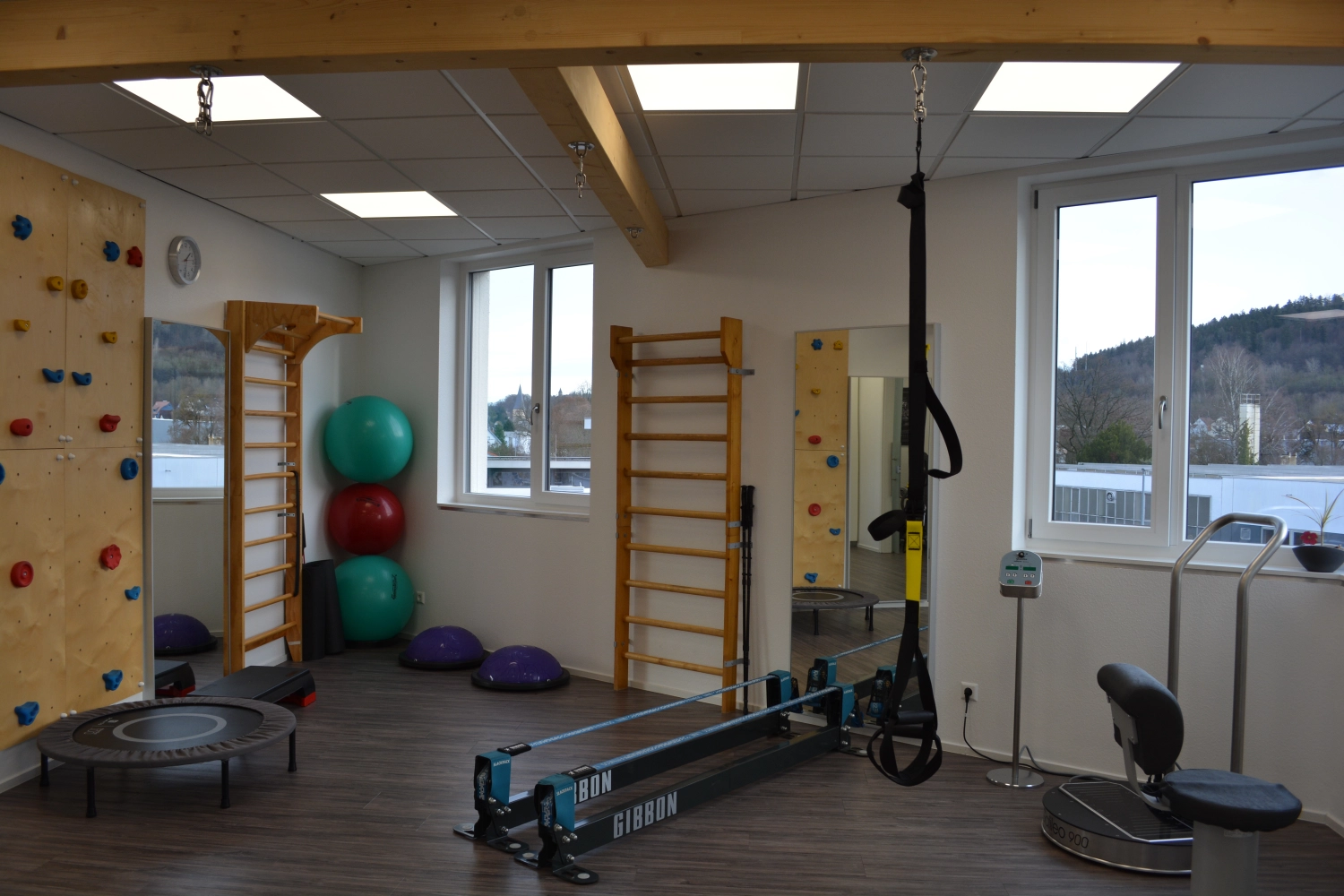 Gymnastikraum Re-Aktiv Physio und Fitness in Lorch 73547